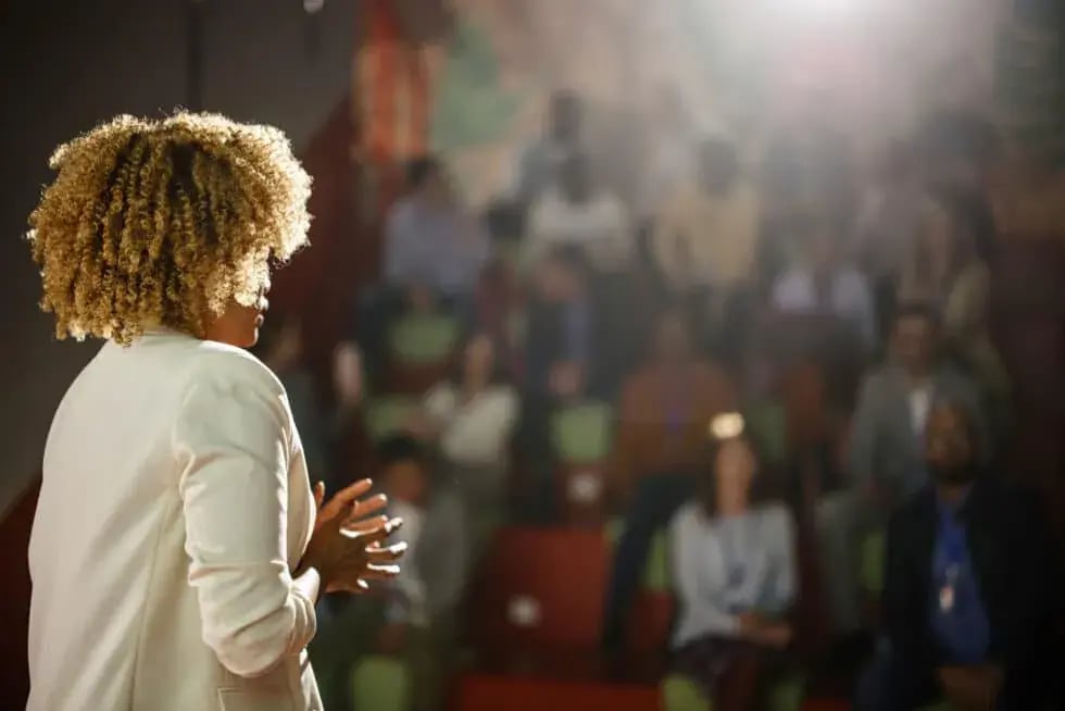 MC-Blog-Female-conference-speaker-980x654
